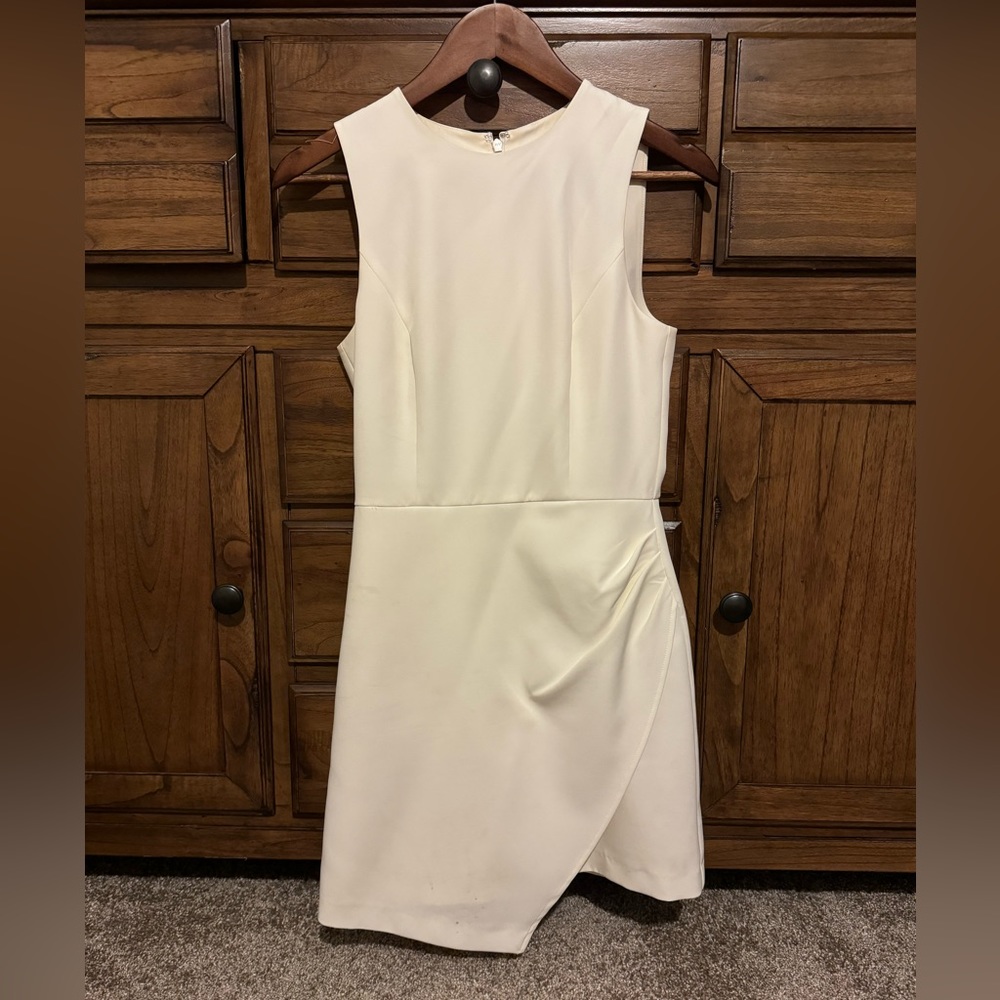 Gianni Bini white dress size 2